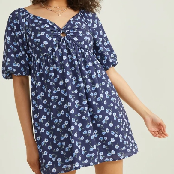NWT Altar'd State Noel Floral Dress Keyhole Puff Sleeve Size S - Picture 1 of 2